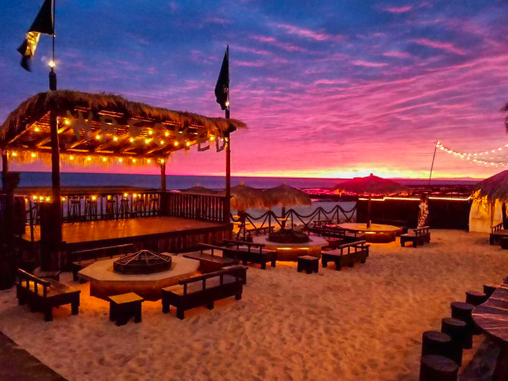 image of Wrecked at the Reef outdoor patio